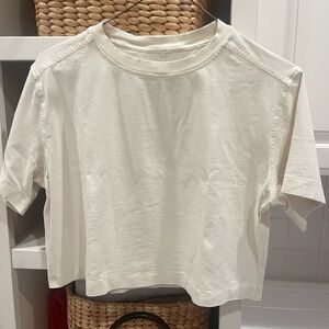 🍋lululemon athletica White Short Sleeve Tee